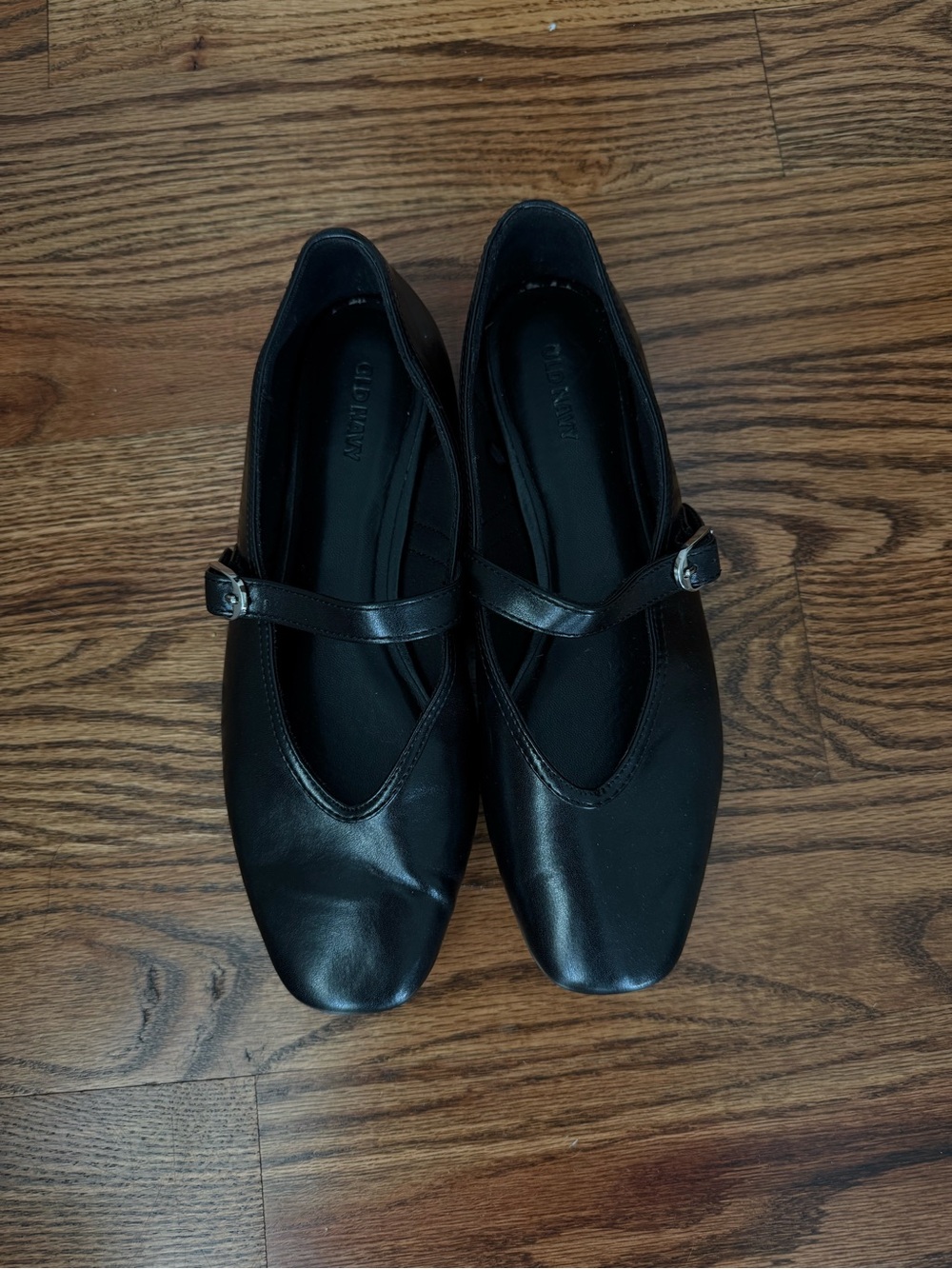 Old Navy ballet flats